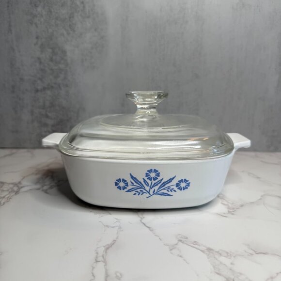 Vintage Corning Ware P-1-B Blue Cornflower – 1 Qt Casserole w/ Lid Mid-Mod 60s - Picture 2 of 7